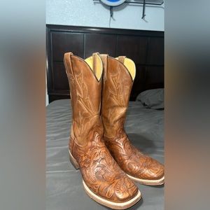 STETSON MEN’S EMBROIDERED BOOTS